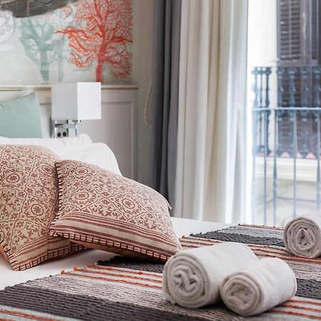 Sitgesnextdoor Bed and Breakfast Esterno foto