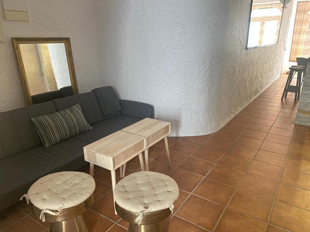 Sitgesnextdoor Bed and Breakfast Esterno foto
