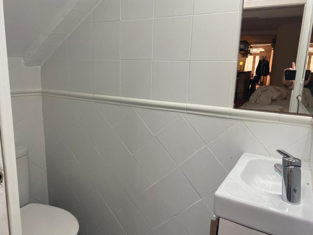 Sitgesnextdoor Bed and Breakfast Esterno foto
